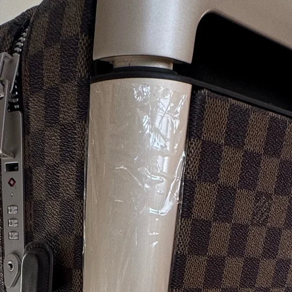 BRAND NEW!! Louis Vuitton Horizon Damier Roller Bag - Picture 16 of 16